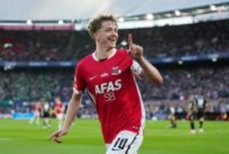 AZで注目のMFはスミットだけではない　NECナイメヘンとのカップ戦決勝でもゴールを奪ったマイナンスのブレイク「今の代表に彼のようなMFはいない」