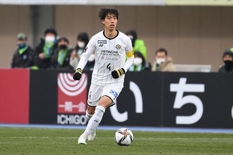 言うなれば“最終ラインのクォーターバック”　レイソル・古賀太陽が見せる絶品のパスセンス