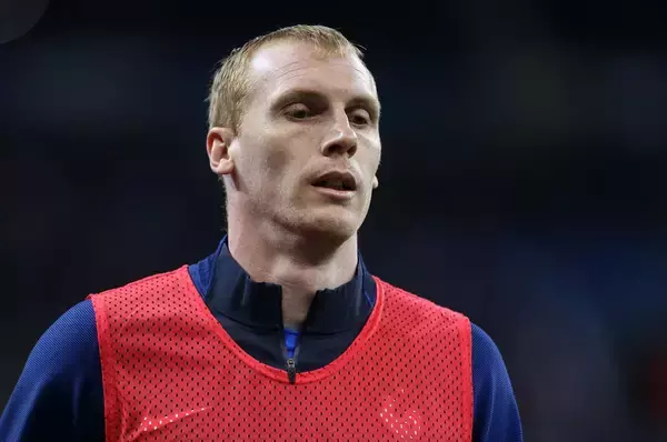 現役時代はバルセロナで週給2100万円を稼ぐも……　現在はスポーツショップに勤務。元フランス代表マテューの今