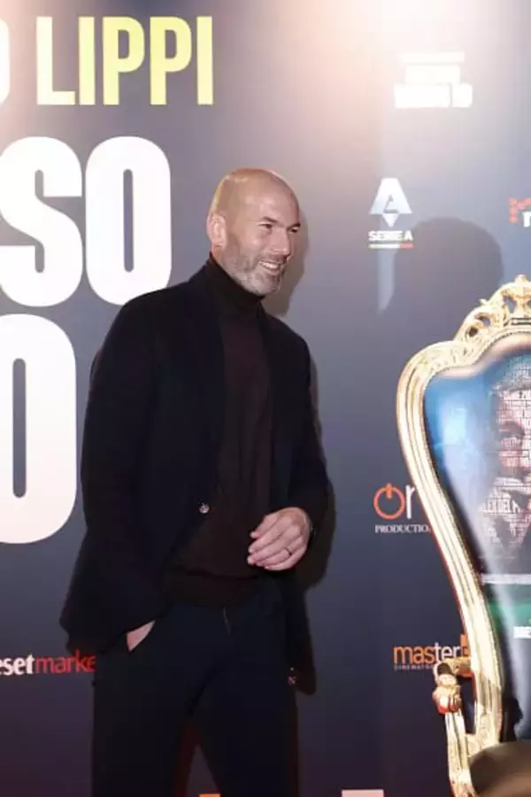 ジダンはマンUの監督オファーを断っていた？　プレミアリーグでの指揮を望まないワケとは