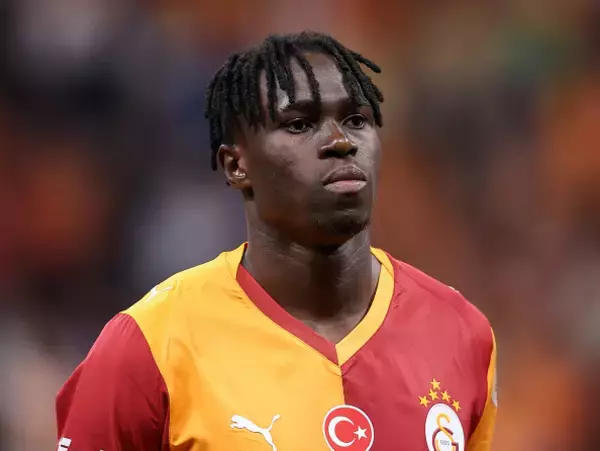 リヴァプールがガラタサライDFシンゴ獲得を検討　今夏加入も調子の上がらないフリンポンの代役か