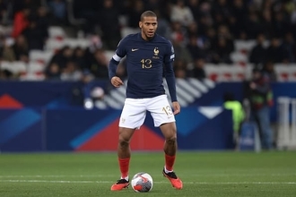 アストン・ヴィラはコンサの後釜確保へ　ウェストハムの26歳フランス人DF獲得に興味か