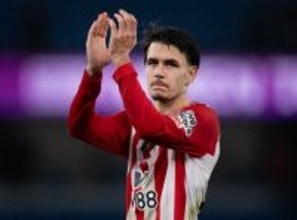 ル・ブリ監督との再会を選んで大正解だった!?　ローマを離れた25歳MFはサンダーランドで躍動中　「ここはクラブではなく、街そのもの。みんなが我々の試合を見るのを熱望している」