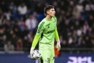 サンチェスがゴールマウスを守るのは今季限り？　チェルシーが正守護神の交代を検討。用意したプランは2つ