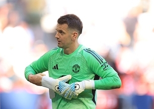 3年間出場なしでも契約延長へ　ユナイテッドが“アカデミーGK”と新契約か、UEFAルール突破へ巧妙戦略に注目