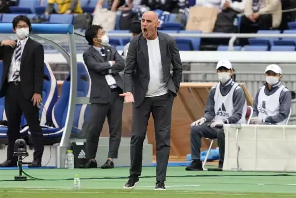 横浜F・マリノスがマスカット監督の続投を発表　2年連続で優勝争いを演じ今季J1首位