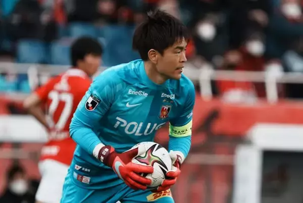 好ゲームで発揮された守護神の集中力　浦和とFC東京のドローに西川、スウォビィクの活躍あり