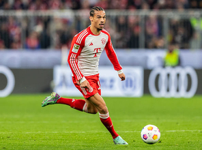 アーセナルでアルテタと再会の可能性も？　バイエルンとの契約が残り1年となったサネに熱視線