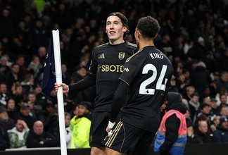 プレミアリーグで今季最長＆2番目に長いゴールが同日に誕生！　2発のスーパーショットが話題に「2位は36.6メートル、1位は衝撃の……」