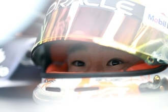 レッドブルの角田裕毅が事実上の退団内定か　ハジャールの昇格で「F1から外れる可能性が高い」と英メディア