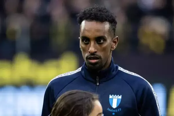 日本代表も彼のトリッキーなドリブルに要注意　スウェーデン代表にフットサルからサッカーに転向したテクニシャンがいる