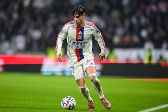 僅か“200万ユーロ”で加わった20歳のポルトガル人アタッカーが予想以上の輝き　リヨンで成長する逸材「ここまでのパフォーマンスは予想していなかった」