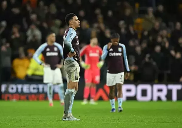 プレミア8連勝→3勝3分4敗　最下位ウルブズに敗れたアストン・ヴィラが失速中　エメリ監督「今こそファンの力が必要だ」