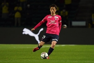 強みを発揮して“大阪ダービー”の主役に　巧みな動き出しから3得点に絡んだC大阪MF奥埜博亮