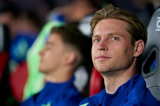 ACミランはオランダ代表MFデ・ヨング獲得のため2500万ユーロ＋1000万ユーロのオファーを提示と報道　バルセロナは最低でも4500万ユーロを要求か