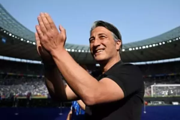 W杯”台風の目”スイス監督の意外な素顔　選手顔負けのゴルフの腕＆寝具会社の経営者