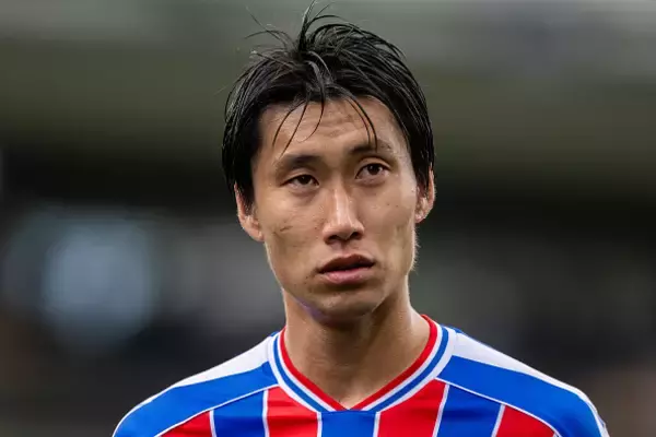 日本代表MF鎌田大地は今季限りでクリスタル・パレスを退団か　クラブは後任としてNECナイメヘンMF佐野航大狙う