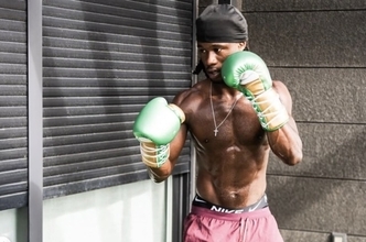 カマヴィンガ、ボクシングを始める　驚異的な肉体回復力にも寄与か