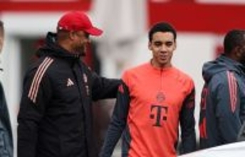 バイエルンに朗報！長期離脱中のムシアラが来週中にもチーム練習に合流へ　指揮官「ジャマルは復帰に近づいている」