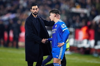 いきなり2部のチームに敗北　新監督アルベロアはレアルを立て直すだけの戦術があるのか「カスティーリャでの戦いを少し見た限りでは……」