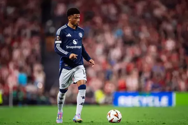 母への侮辱に中指を立てる　ユナイテッド所属選手の行動が物議「後悔はしていない」