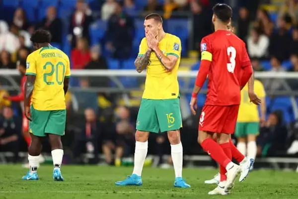 監督が代わったオーストラリアは日本戦で慎重な戦いになる？　気になる新戦術「攻撃的なチームにすると約束したが……」