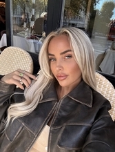 コール・パルマーに新恋人発覚！　クリスマスの遊園地で巨大なクマのぬいぐるみをプレゼント