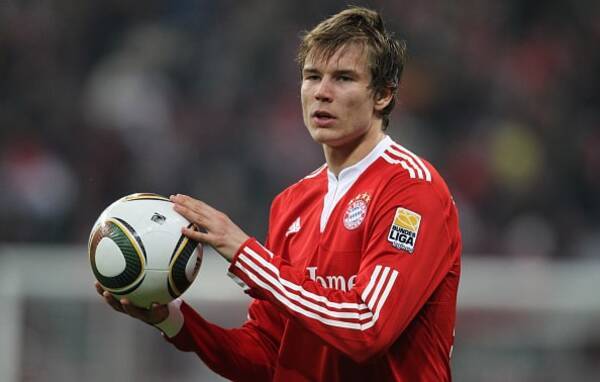 歳でバイエルンのレギュラーに定着も ケガに泣かされ ガラスの天才 となった元ドイツ代表df 33歳の若さで引退を表明 22年9月7日 エキサイトニュース 歳でバイエルンのレギュラーに定着も ケガに泣かされ ガラスの天才 となった元ドイツ代表df 33歳の若さで引退を表明 22年9月7日 エキサイトニュース