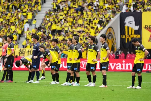 ルヴァンカップ決勝で足りなかったのは“勝負強さ”　柏レイソルMF小屋松知哉は前を向く　「今日の経験をリーグタイトルに生かしていかなければいけない」