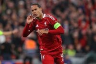 10年前のプレミアではパス成功数TOP4がセスクらMFだったのに　10年後の今はCBの選手がTOP4を占めるトレンドの変化「MFがこなしていた役割をCBが」