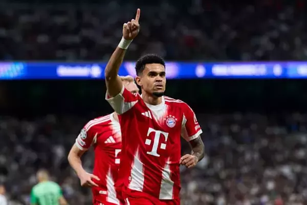 7500万ユーロの移籍金も高くなかった？　バイエルンで躍動するL・ディアスに指揮官コンパニも脱帽「獲得したクラブを称賛するしかない」