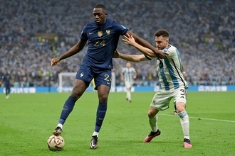 仏代表ではサリバより序列が上　リヴァプールが“3600万ポンド”で引き抜いたコナテの4年後