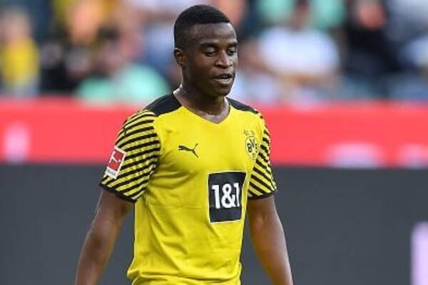 ドルトムントの神童は契約延長を熟考中 ムココが募らせる未来への不安 22年1月26日 エキサイトニュース