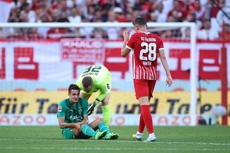 堂安スタメンもフライブルクは最後までゴール遠く……　板倉出場停止のボルシアMGとドローで首位陥落