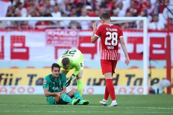 堂安スタメンもフライブルクは最後までゴール遠く……　板倉出場停止のボルシアMGとドローで首位陥落