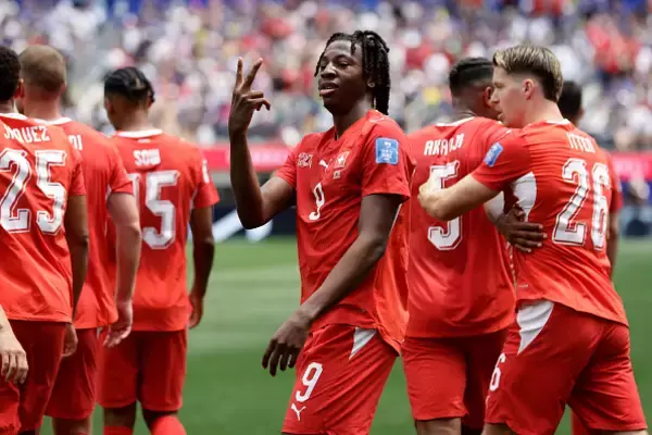 2026W杯で大ブレイクしたスイスの若手MFがアストン・ヴィラへ　マンザンビが誓う成功「力を合わせれば大きなことを成し遂げられる」
