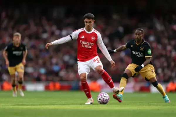 「［特集／今季こそアーセナル！ 02］補強で完成した戦いのビジョン　悲願へ向けて進化する最新アルテタ戦術」の画像