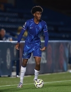 チェルシーの若き才能をターゲットに？　バイエルンが生え抜きの19歳DF獲得に興味か