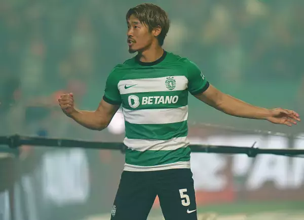 日本代表MF守田英正がスポルティングと契約延長で合意報道！　レスターなどが関心も残留か
