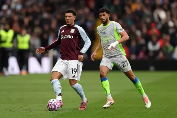 途中出場で途中交代のサンチョは「サッカー界で最も屈辱的な扱い」を受けた？　アストン・ヴィラ指揮官が理由を説明　「あれは罰ではなく、計画だった」