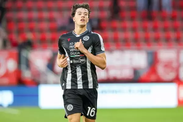 ドイツ注目の17歳はレナート・カールだけではない　セリエAのウディネーゼで出番を増やす若き大型CBがいる