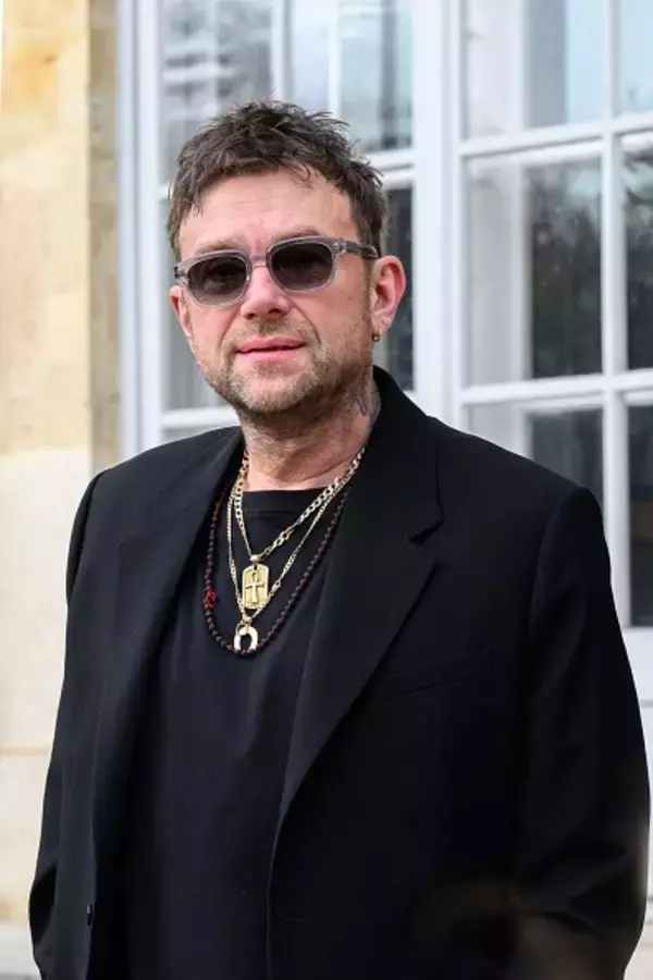 デーモン・アルバーンはチェルシーファン　トッテナム本拠地でライブをやることへの反応が話題に