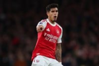 決勝ゴールを決めたエゼ以上のパフォーマンス!?　英メディアが「怪物級の活躍」と絶賛したアーセナルDFとは