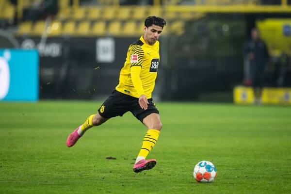 ドルトムントの攻撃に厚みをもたらす 中盤からのサポート どこにでも顔を出すダフートの貢献度 22年2月14日 エキサイトニュース