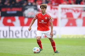 過去3度の移籍市場で成功は“佐野海舟のみ”　1勝しか出来ずブンデス最下位に沈むマインツに巻き返す力はあるか