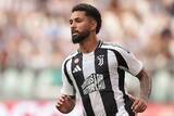「なぜユヴェントスを選んだ？　今夏アストン・ヴィラを離れたドウグラス・ルイスが決断理由を語る　「なぜプレミアリーグを去ったかというと……」」の画像1