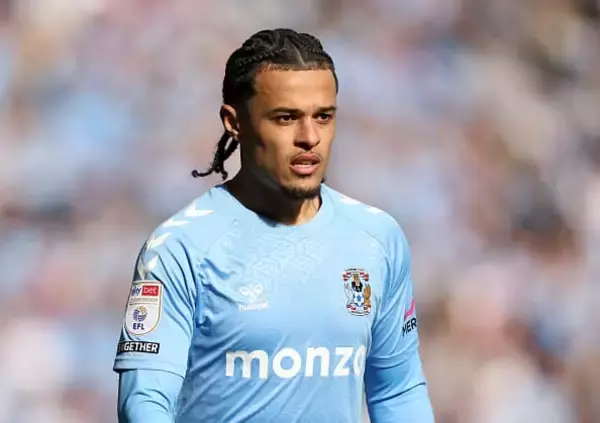 U-17イングランド代表としてフォーデン、グエーイらと優勝を果たしてから9年　当時の主将がようやく辿り着いたプレミアの舞台「僕も彼らのカテゴリーに」