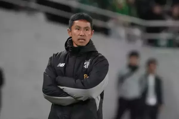 「［特集／Jリーグ新時代 01］指揮官交代は吉か凶か？　8人の新監督がJ1に波乱を呼ぶ」の画像