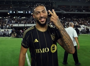 W杯出場を夢みるガボンでオバメヤン以上に輝く男がいる MLS&アフリカ予選でゴールを量産する点取り屋