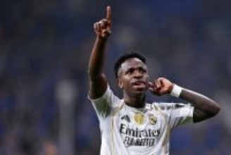 アロンソ前監督退団でレアルは主力FWと新契約に向けた交渉再開も……　障壁となるのはヴィニシウス側が要求する高額な年俸